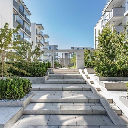 Seaside Beach Przy Plazy - Parking - Praia Apartments - Ergo Polsat Plus Arena Гданьск Экстерьер фото